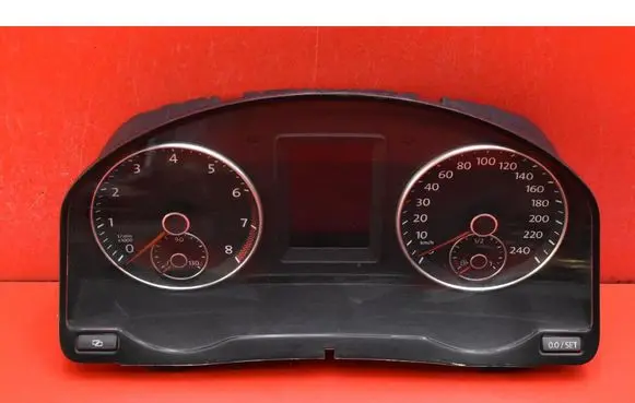 Speedometer (instrument cluster)
