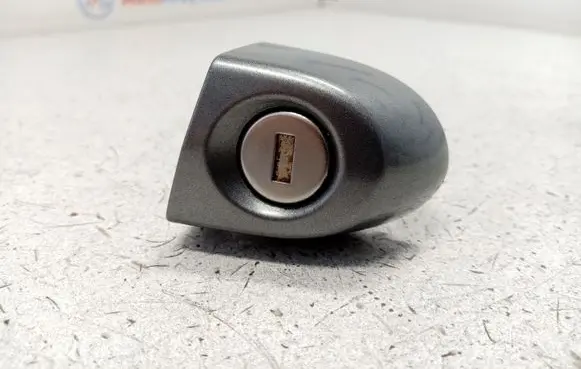 BMW X3 F25 Front door lock (next to the handle) 51217290471 51217290473
