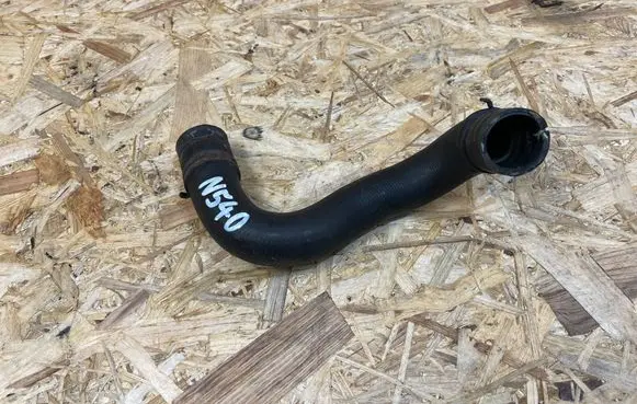 Opel Insignia B Engine coolant pipe/hose 39087122