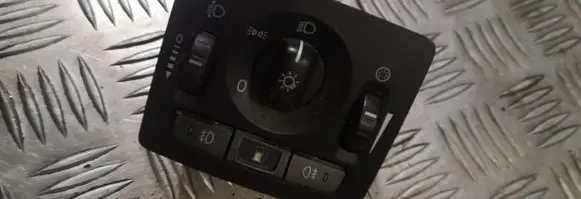 Volvo V50 Light switch 30739300