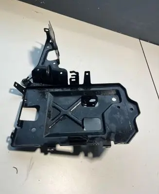 Battery tray