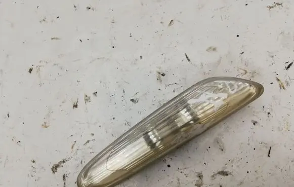 BMW 3 E90 E91 Front fender indicator light E11840