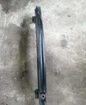 Volkswagen Touran I Rear bumper cross member 096
