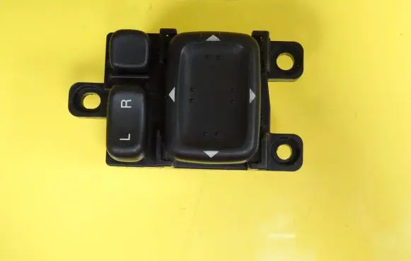 Mazda 6 Wing mirror switch 183606
