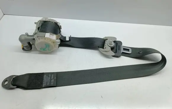 Hyundai i20 (PB PBT) Front seatbelt 888801J200