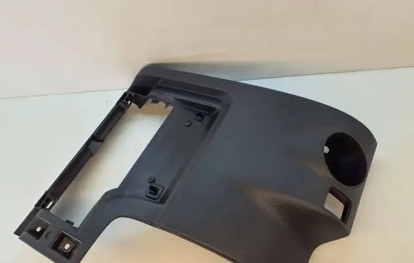 Volkswagen Golf Plus Dashboard lower bottom trim panel 5M1858365F 5M1858210A 1355030067