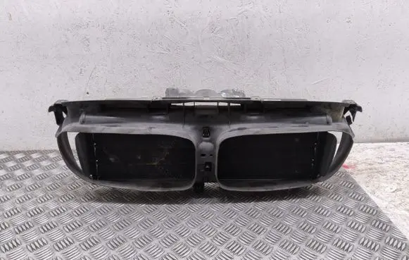 BMW 5 F10 F11 Radiator cooling fan shroud 22793115 12203P05731 E11405A04