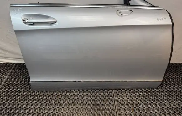 Mercedes-Benz CLS C218 X218 Front door