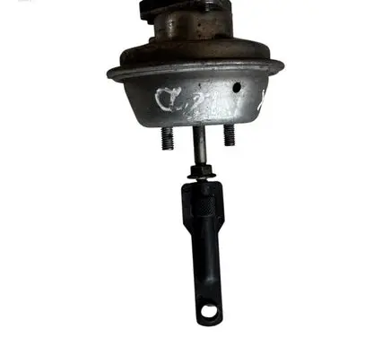 Citroen C5 Turbo charger electric actuator 724290 136472