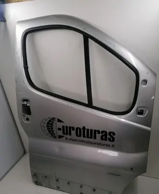 Opel Vivaro Front door