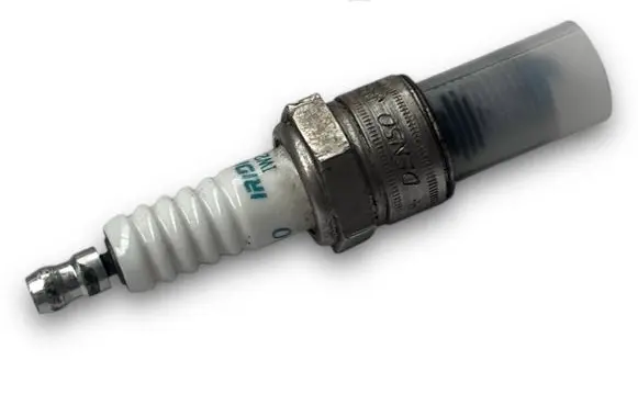 Fiat Uno Spark plug S676 IW295318