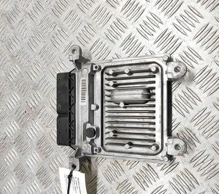 Mercedes-Benz C W204 Engine control unit/module A0064461540 28391943