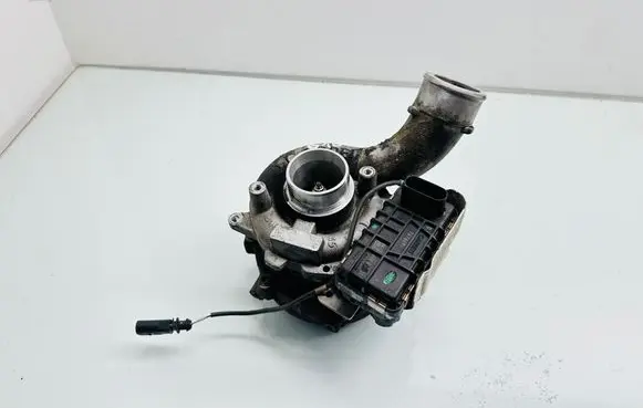 Audi Q5 SQ5 8R Turbo 059145722S