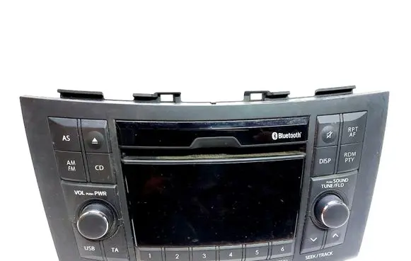Suzuki Swift II Radio/CD/DVD/GPS head unit 3910171L11