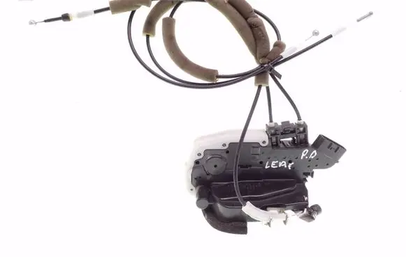 Nissan Leaf I (ZE0) Front door lock