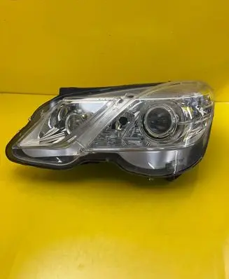 Mercedes-Benz E W212 Headlight/headlamp A2128205761