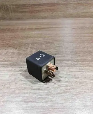 Audi 100 S4 C4 Other relay 895951254 899970 218