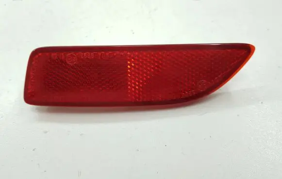 Lexus CT 200H Rear tail light reflector A045053 12886