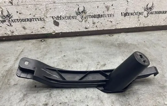 Volkswagen Golf V Front bumper mounting bracket 1K0807890B