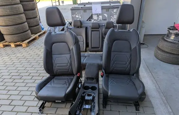 Nissan Qashqai J12 Seat set 