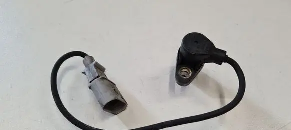 Audi A6 S6 C6 4F Crankshaft position sensor 0261210146 686546 06A906433E