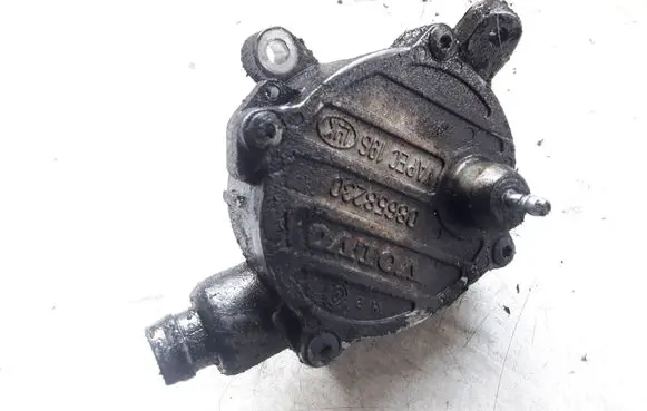 Volvo S60 Vacuum pump 08658230
