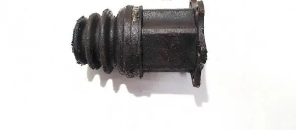 Volkswagen Touran I Driveshaft inner CV joint 