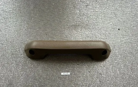 Mitsubishi Pajero Rear door interior handle MB743092