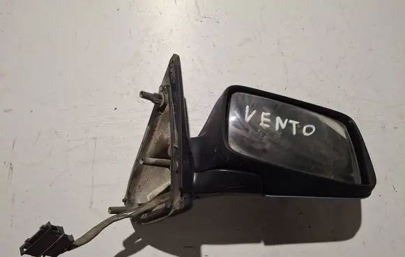 Volkswagen Vento Front door electric wing mirror 1H1857502A 104928736