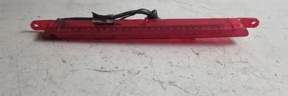 Mitsubishi Outlander Third/center stoplight P2082