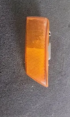 Chrysler 300 - 300C Front bumper turn signal A00158622E