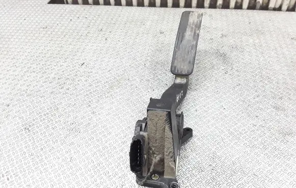 SsangYong Rodius Accelerator throttle pedal