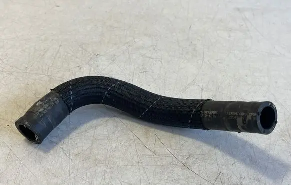 Mercedes-Benz GLB X247 Engine coolant pipe/hose 23341