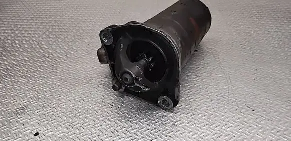 Volvo V70 Starter motor 36050272