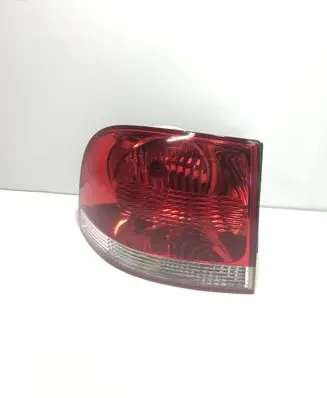 Volkswagen Touareg I Rear/tail lights 7L6945095L 28259002 59376