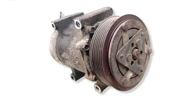 Peugeot 307 Air conditioning (A/C) compressor (pump) SD6V12