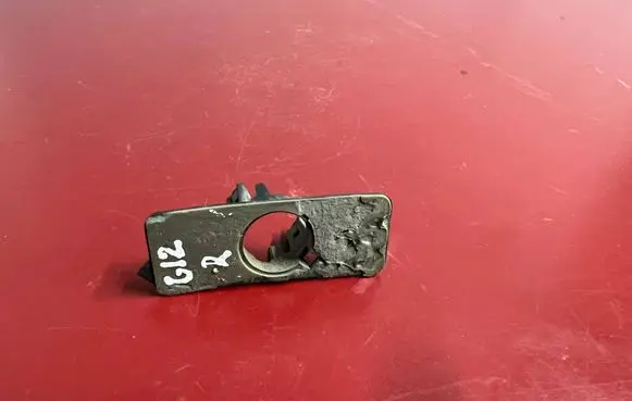 BMW 7 G11 G12 Front parking sensor holder (PDC) 7357198 51117357198