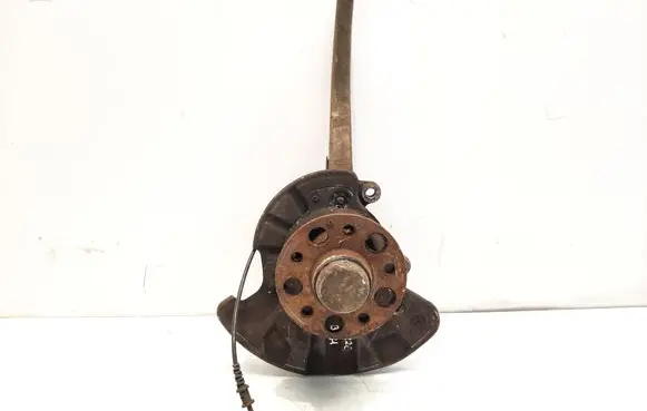 Mercedes-Benz S W220 Front wheel hub
