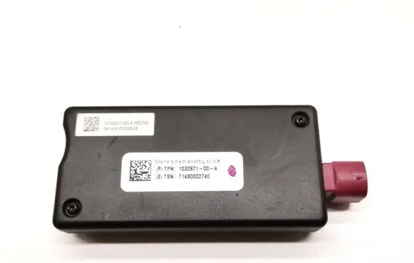 Tesla Model S Other control units/modules 1032971-00-A