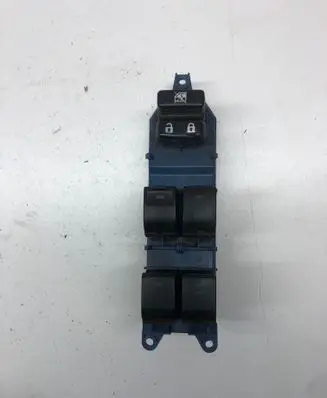Toyota Avensis T270 Electric window control switch 8404005020