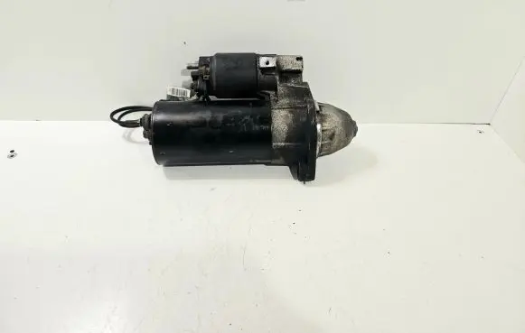 BMW 5 E39 Starter motor 1729981