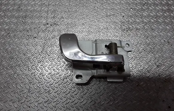 Mitsubishi Pajero Front door interior handle