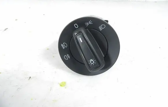 Skoda Fabia Mk3 (NJ) Other switches/knobs/shifts 5E0941431F