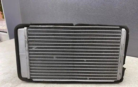 Nissan Pathfinder R51 Heater blower radiator