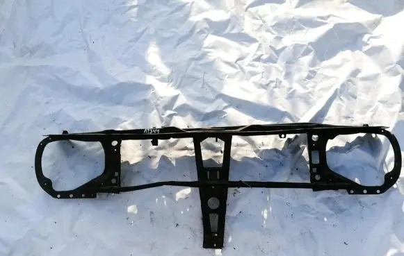 Volkswagen Jetta II Radiator support slam panel
