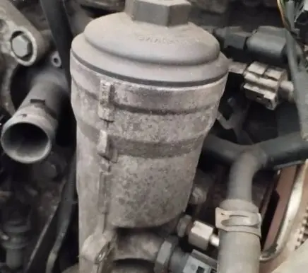 Skoda Fabia Mk2 (5J) Oil filter cover 