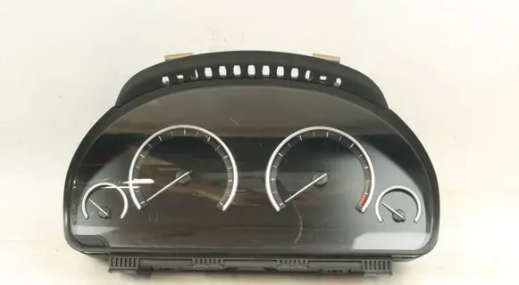 Speedometer (instrument cluster)