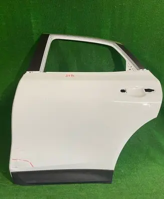 KIA Xceed Rear door