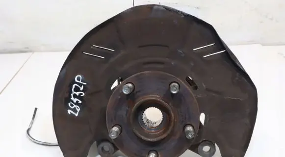 Subaru Forester SH Front wheel hub spindle knuckle 