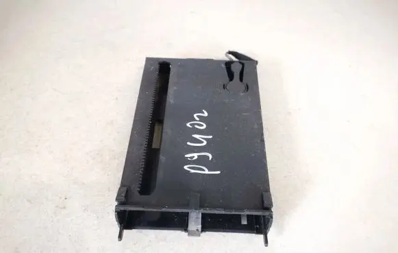 Audi A4 S4 B6 8E 8H Cup holder 8e1862534j